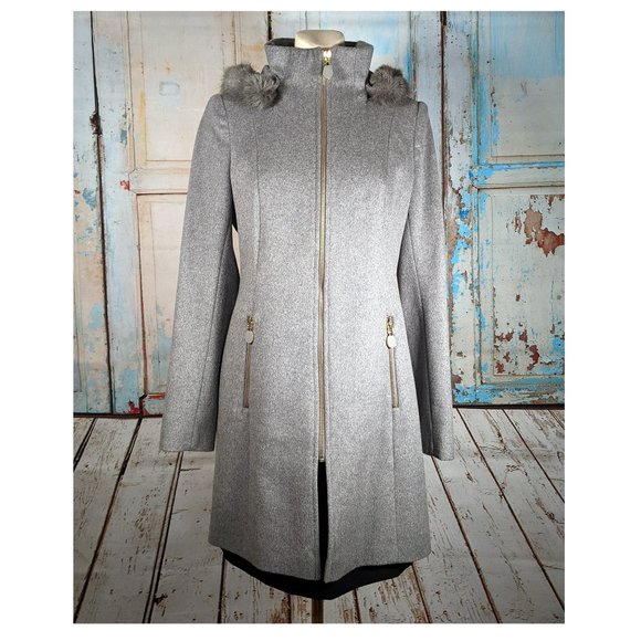 TAHARI Gray Faux Fur trim Hooded Wool Blend Walker Coat Size 4 - Picture 2 of 12